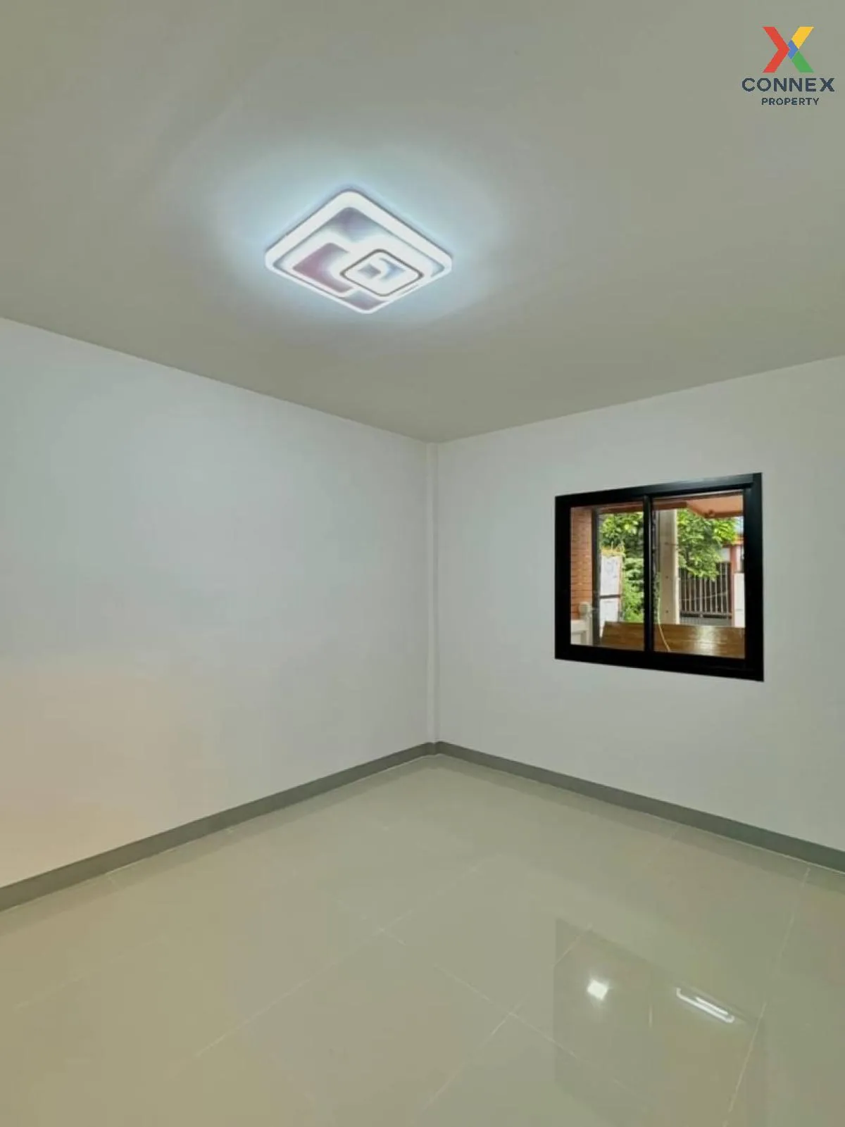 ขายทาวน์เฮ้าส์/ทาวน์โฮม  บ้านบัวทอง 4 บ้านกล้วย-ไทรน้อย รีโนเวทให