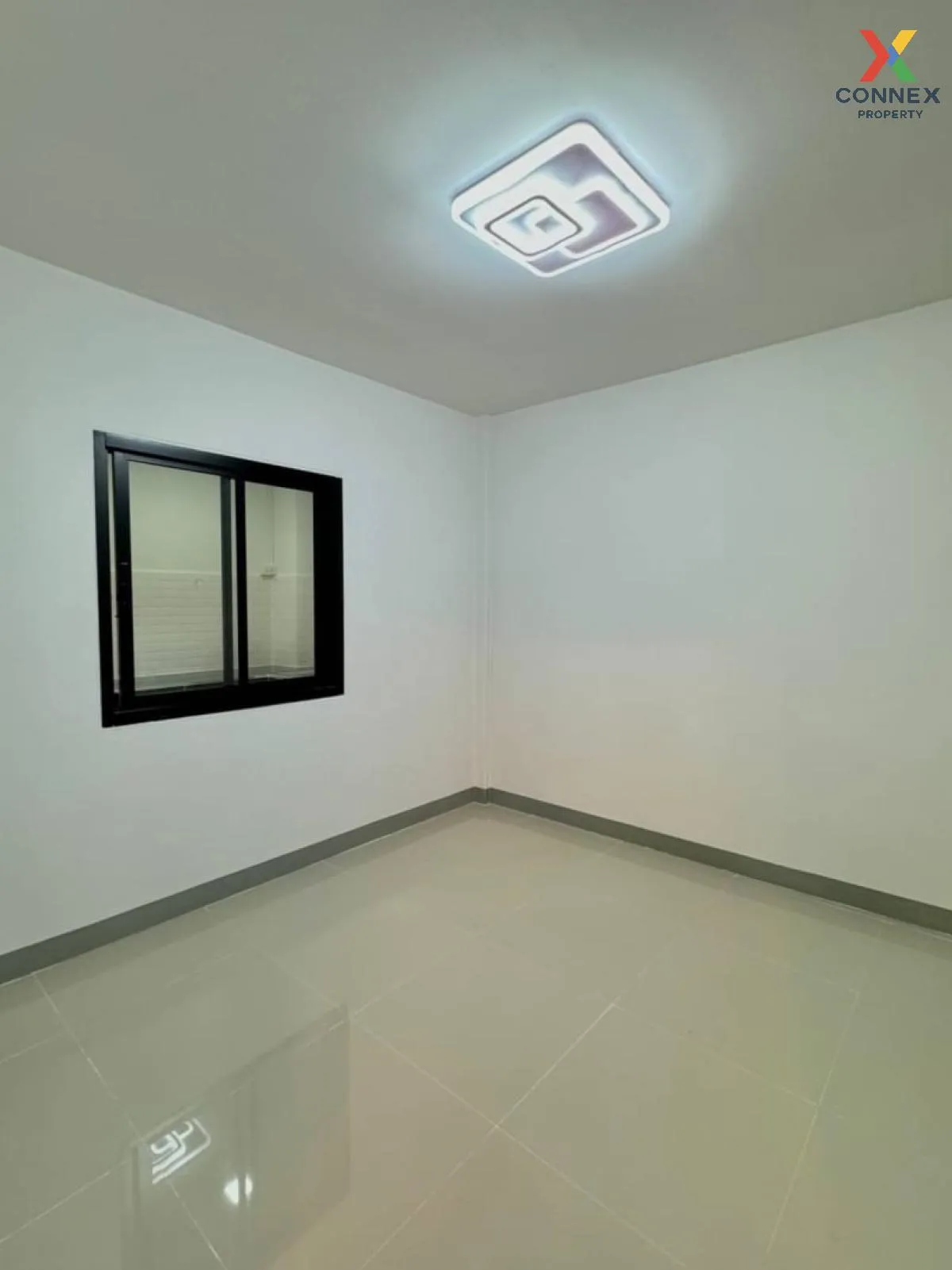 ขายทาวน์เฮ้าส์/ทาวน์โฮม  บ้านบัวทอง 4 บ้านกล้วย-ไทรน้อย รีโนเวทให