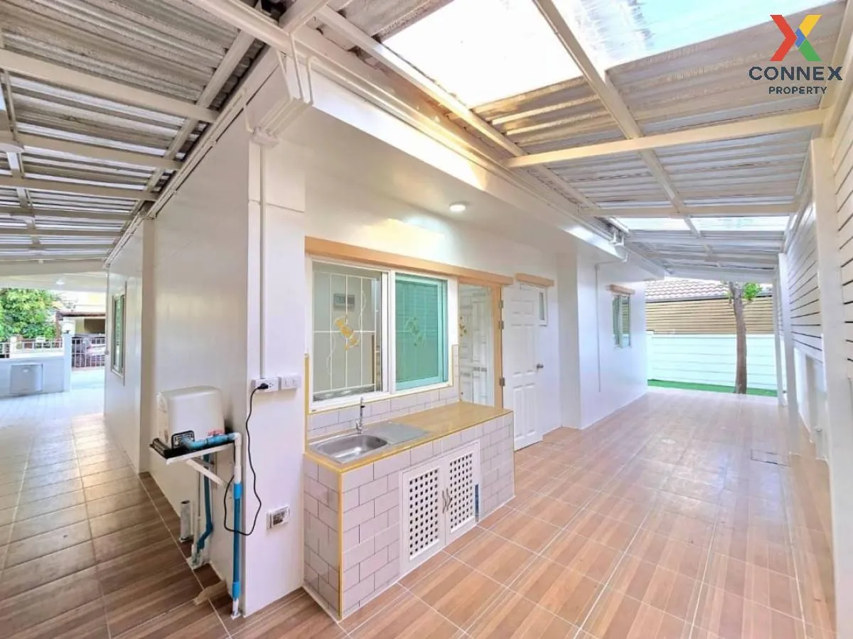 For Sale House , BAAN KUNAPHAT BANGBUATHONG , Phimonrat , Bang Bu