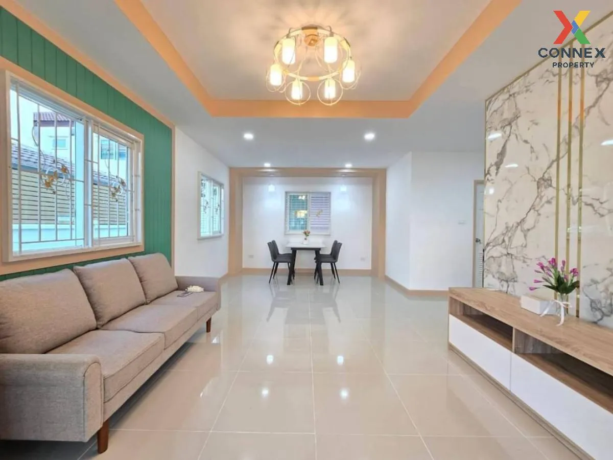 For Sale House , BAAN KUNAPHAT BANGBUATHONG , Phimonrat , Bang Bu