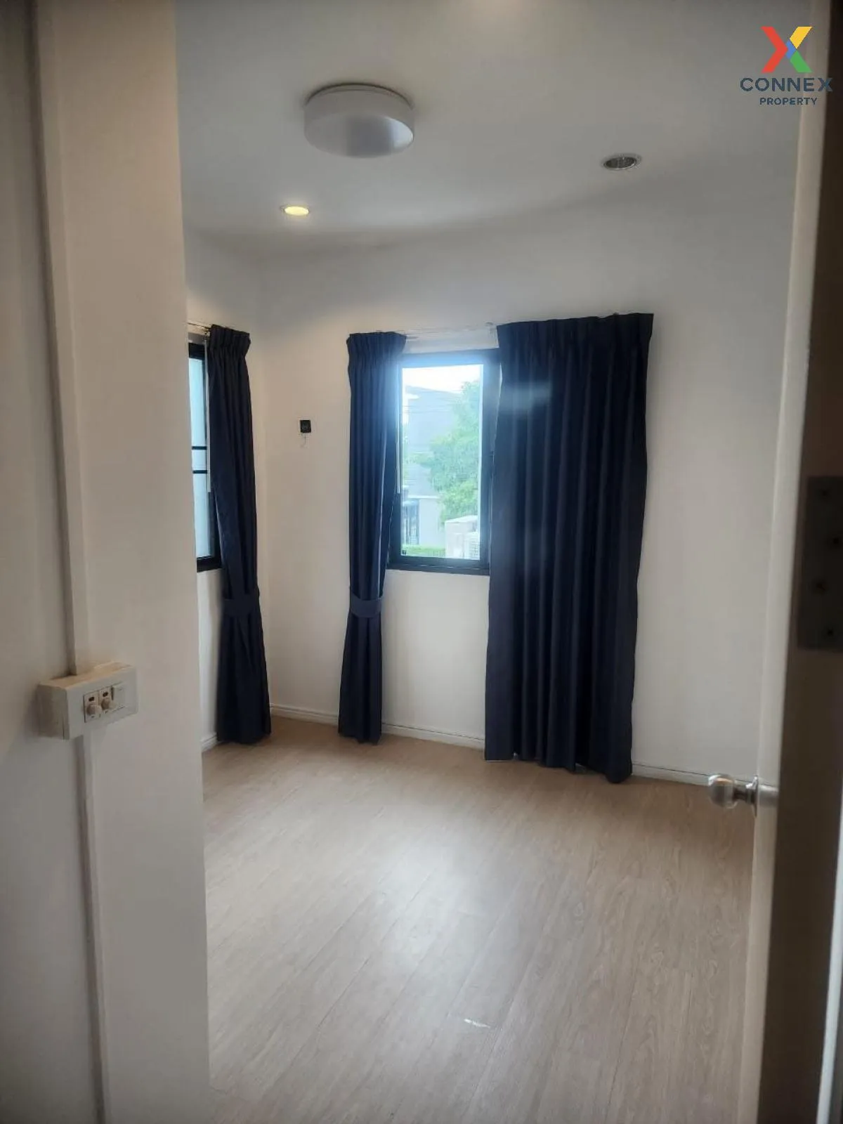 ขายทาวน์เฮ้าส์/ทาวน์โฮม  พลีโน่ สุขสวัสดิ์-ประชาอุทิศ 60 ห้องมุม  ขายทาวน์เฮ้าส์/ทาวน์โฮม  พลีโน่ สุขสวัสดิ์-ประชาอุทิศ 60 ห้องมุม