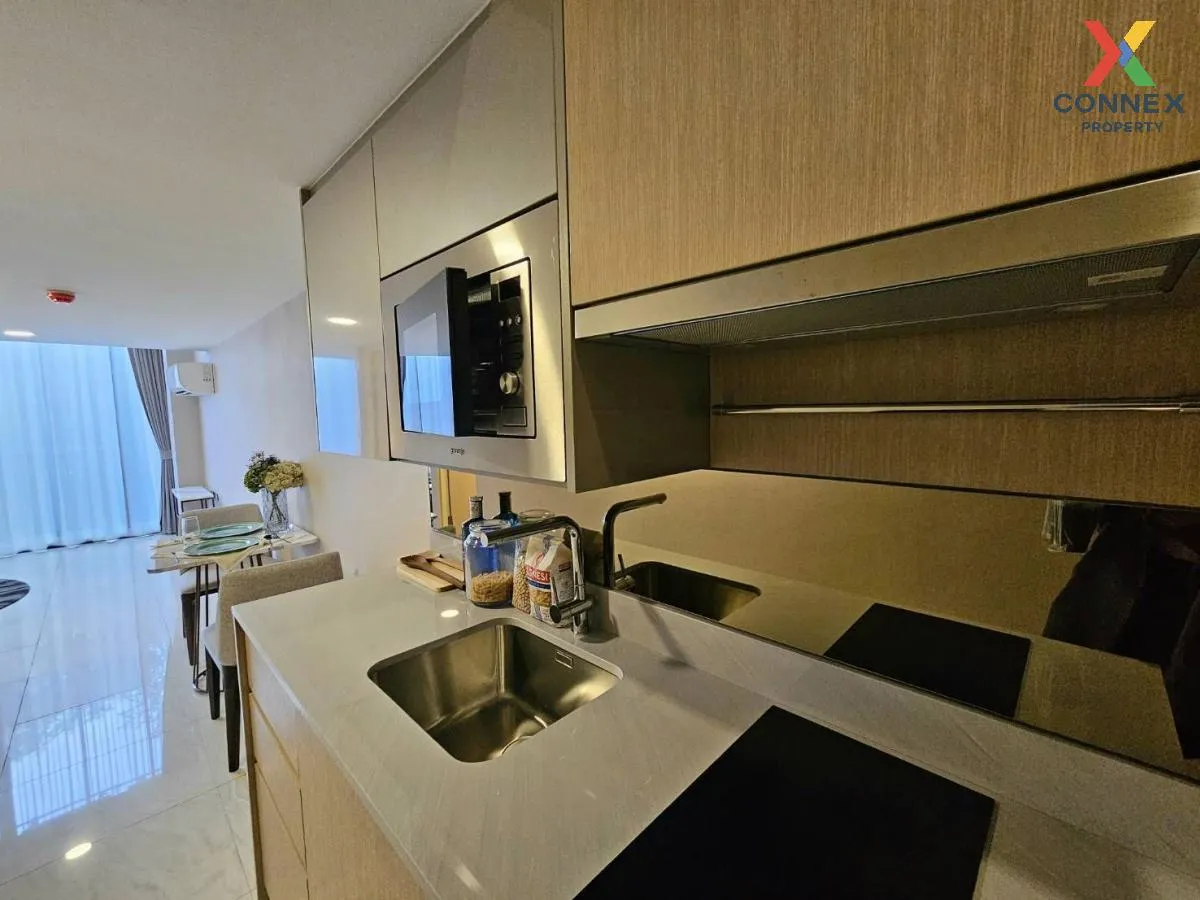 For Sale Condo , Walden Asoke , Duplex , wide frontage , newly re 1
