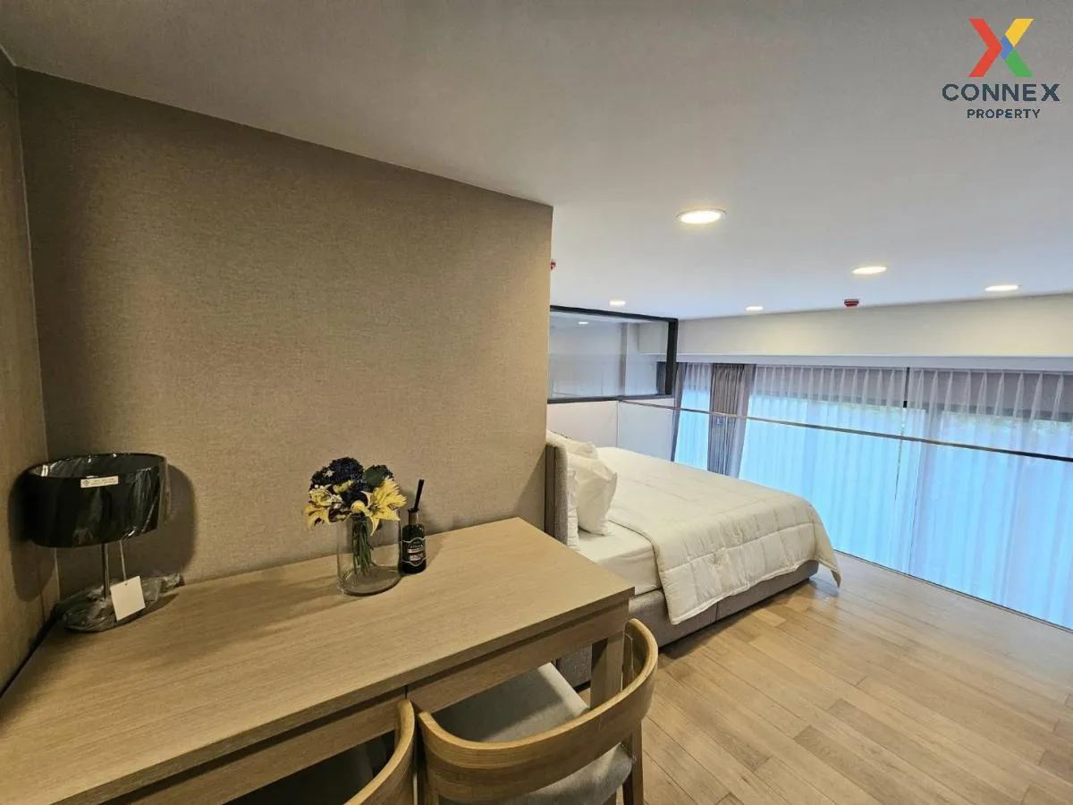 For Sale Condo , Walden Asoke , Duplex , wide frontage , newly re 3