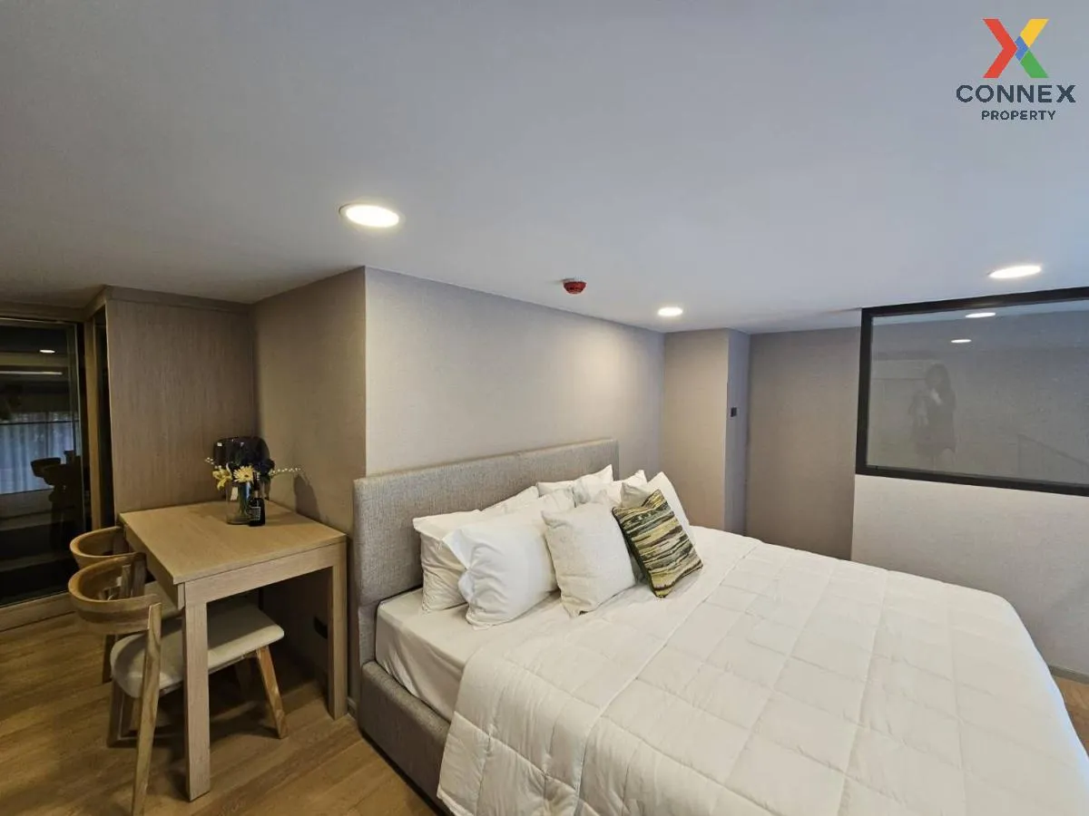 For Sale Condo , Walden Asoke , Duplex , wide frontage , newly re