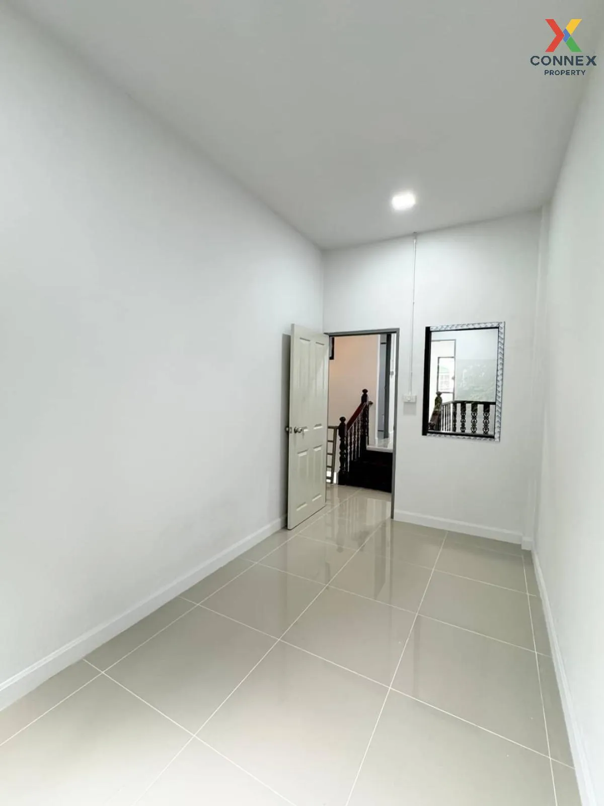 ขายทาวน์เฮ้าส์/ทาวน์โฮม  บัวทองธานี ห้องมุม บางบัวทอง บางบัวทอง น