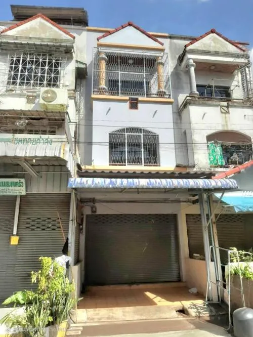 commercial building in front of Chatchai fresh market, Nava Nakorn Industrial CX-112469 commercial building in front of Chatchai fresh market, Nava Nakorn Industrial CX-112469