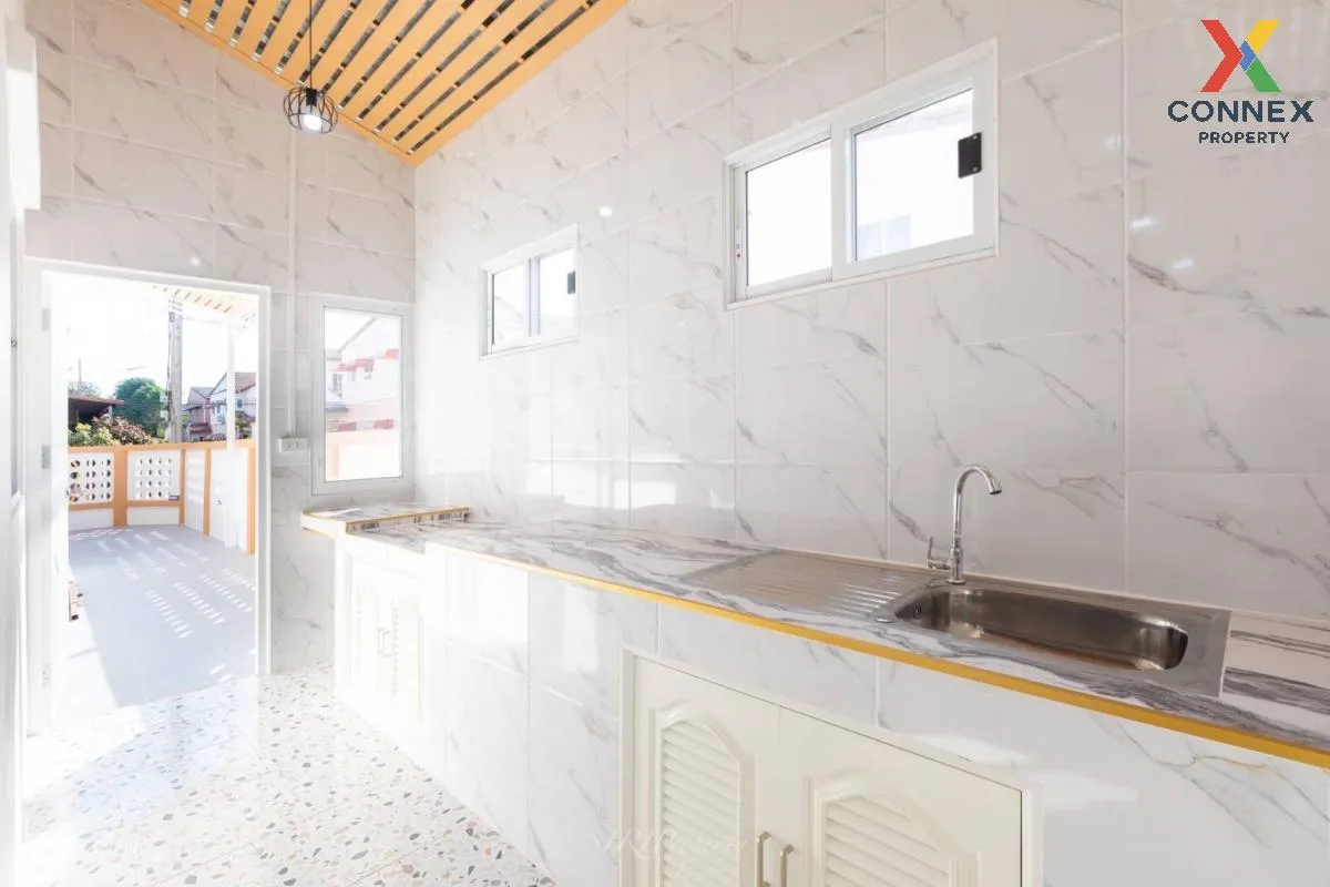 ขายทาวน์เฮ้าส์/ทาวน์โฮม  หมู่บ้านซื่อตรง รังสิต คลอง 3 ห้องมุม หน