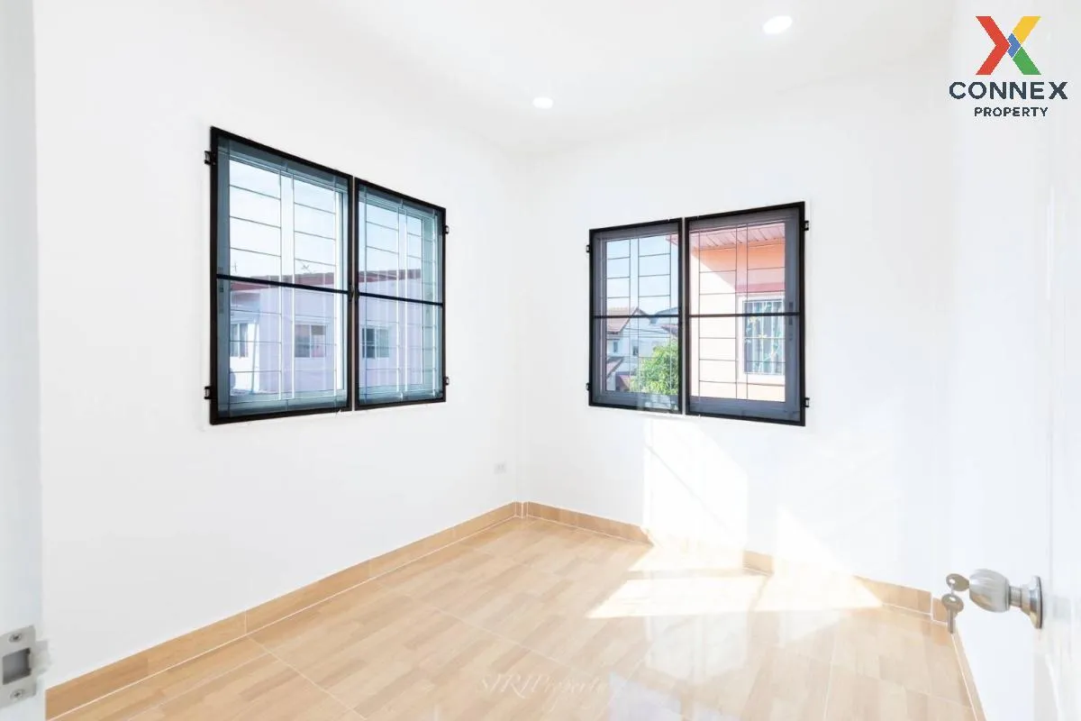 ขายทาวน์เฮ้าส์/ทาวน์โฮม  หมู่บ้านซื่อตรง รังสิต คลอง 3 ห้องมุม หน