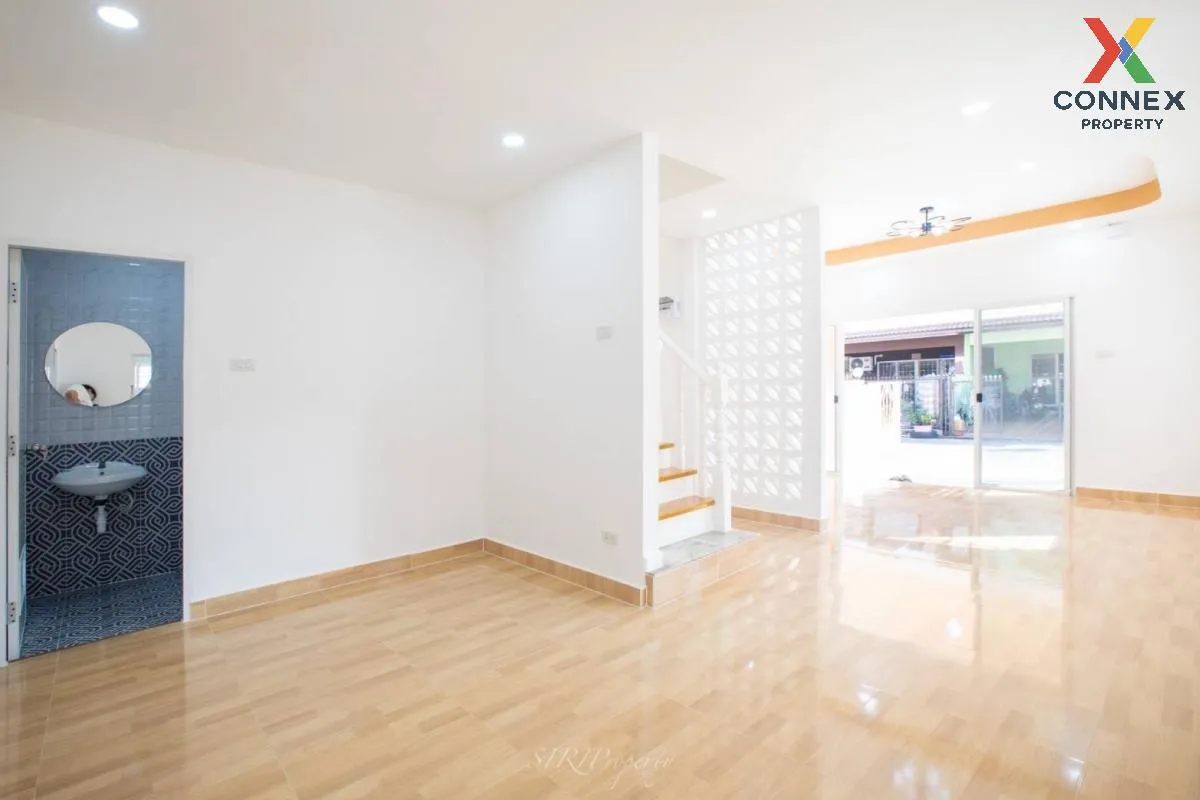 ขายทาวน์เฮ้าส์/ทาวน์โฮม  หมู่บ้านซื่อตรง รังสิต คลอง 3 ห้องมุม หน