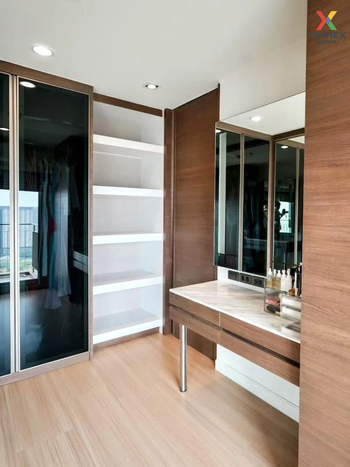 ขายคอนโด  ลุมพินี พาร์ค ริเวอร์ไซด์ - พระราม 3 บางโพงพาง เขต ยานน