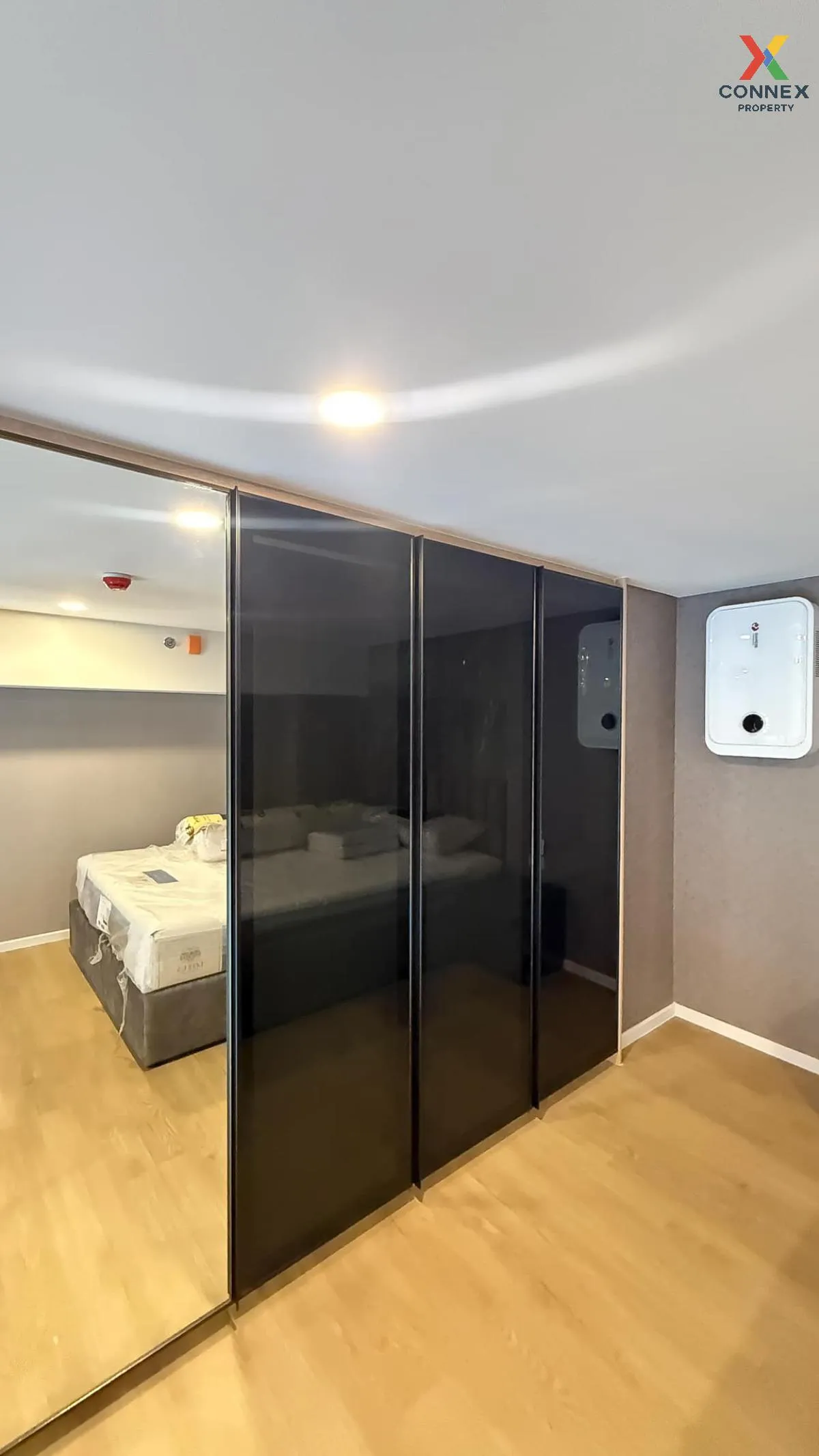 For Rent Condo , Siamese Rama 9 (Landmark @MRTA Station) , Huai K