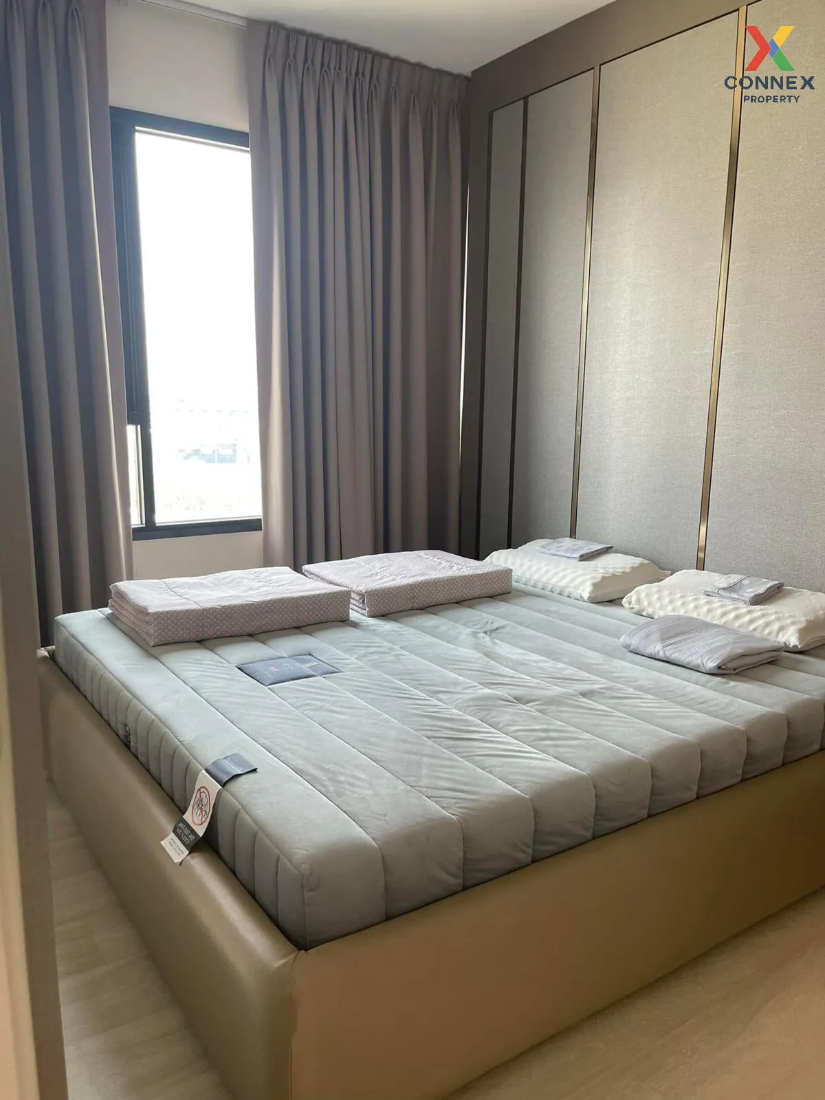 For Rent Condo , Life Asoke , MRT-Phetchaburi , Bang Kapi , Huai 