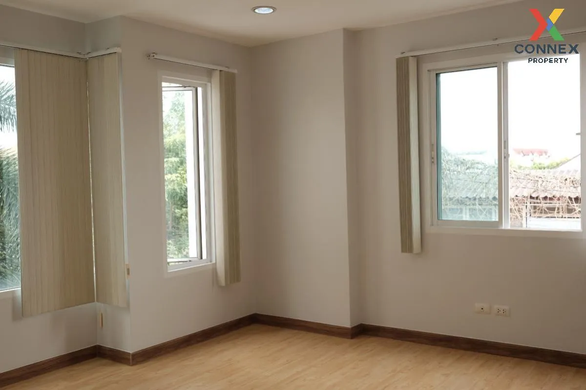 ขายทาวน์เฮ้าส์/ทาวน์โฮม  พรีเมี่ยม เพลส นวมินทร์ - สุขาภิบาล 1 คล