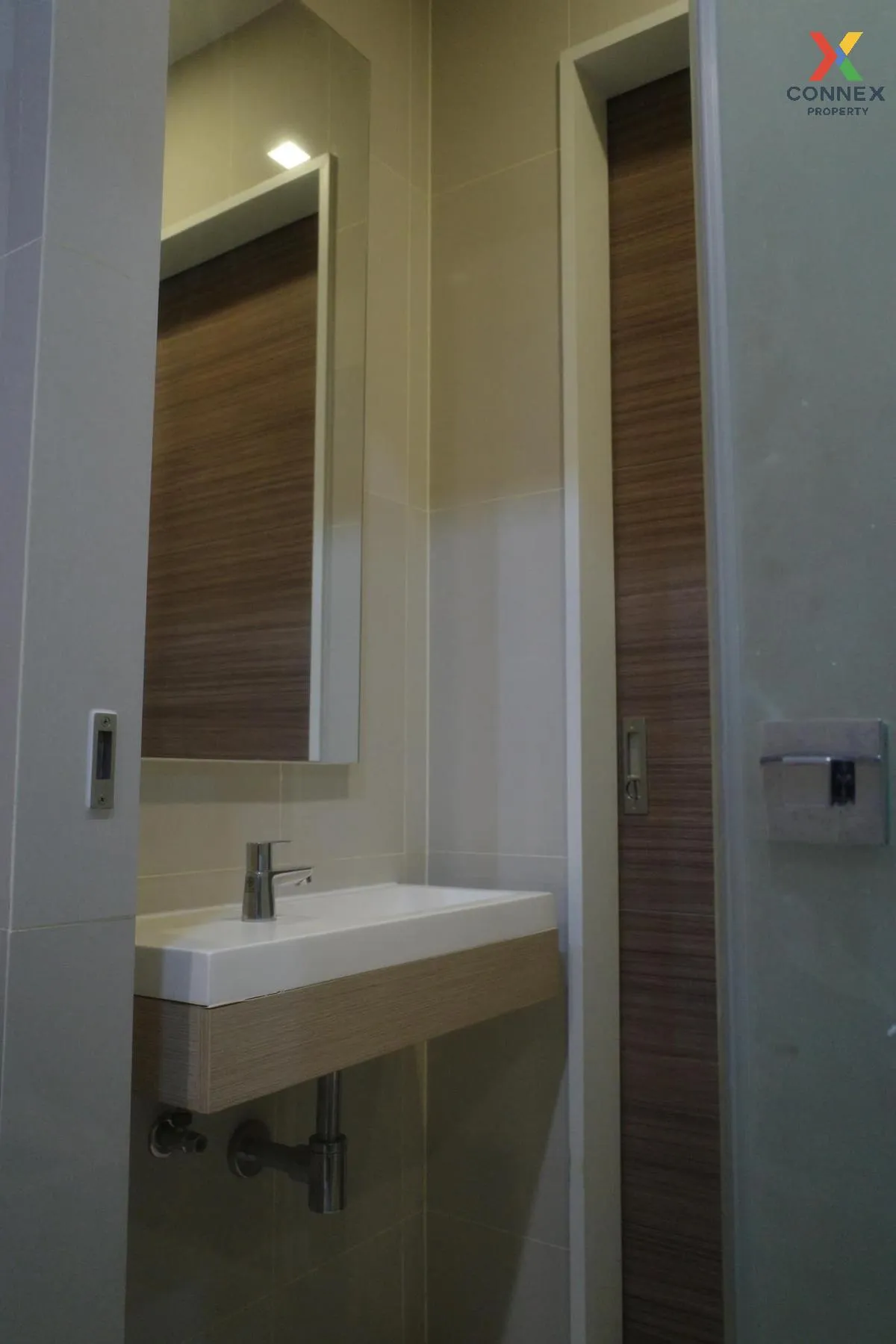 ขายคอนโด  คิว อโศก MRT-เพชรบุรี มักกะสัน เขต ราชเทวี กรุงเทพ CX-1