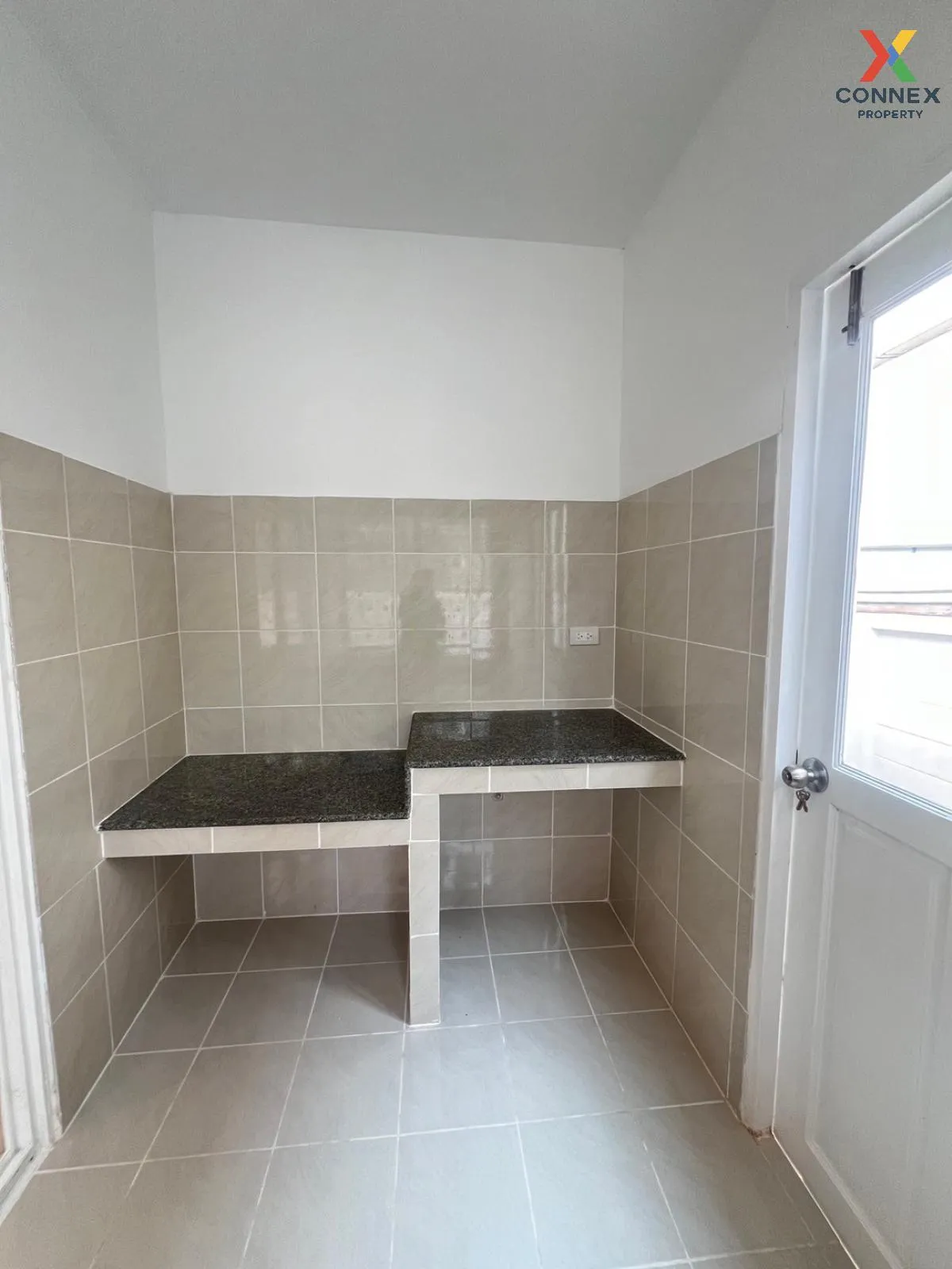 For Sale House , Maneerin Lake & Park Ratchaphruek - Tiwanon , Ba 4