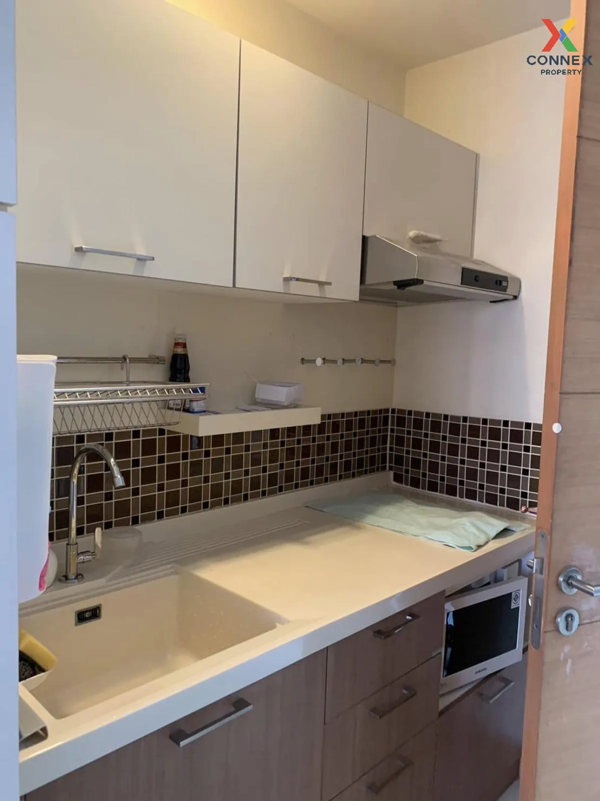 ขายคอนโด  สุพรีม คอนโด ราชวิถี 3 ห้องมุม BTS-อนุสาวรีย์ชัยสมรภูมิ