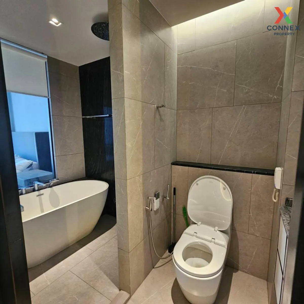 ขายคอนโด  เดอะ รีเซิร์ฟ 61 ไฮด์อะเวย์ BTS-เอกมัย คลองเตยเหนือ เขต