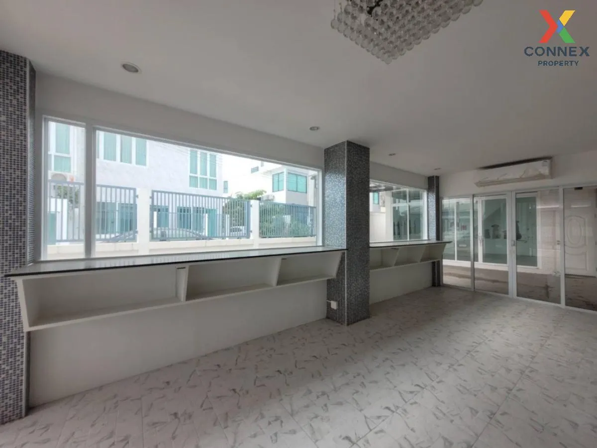 For Sale House , Verona by Un Ai Ruk , high floor , corner unit , For Sale House , Verona by Un Ai Ruk , high floor , corner unit ,