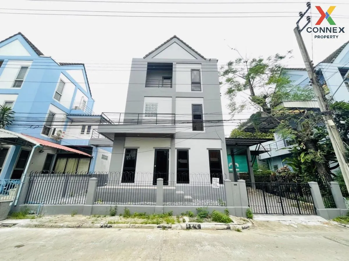 For Sale Townhouse/Townhome  , Baan Saeng Arun , newly renovated  1