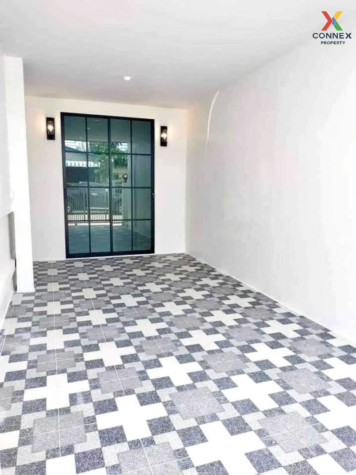 For Sale Townhouse/Townhome  , Baan Yu Charoen 2 , Lat Sawai , La