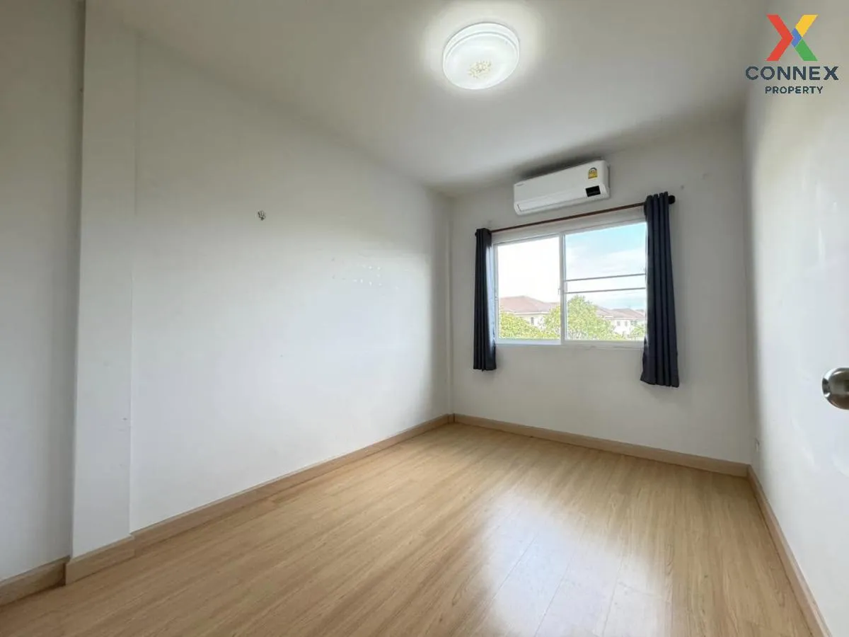 For Sale Townhouse/Townhome  , Supalai Ville Phetkasem 69 , Nong 