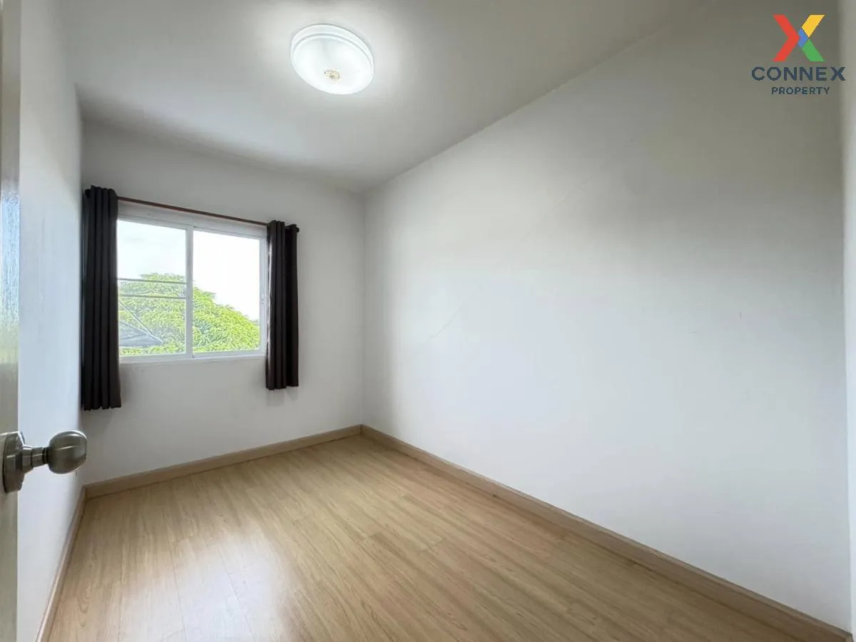 For Sale Townhouse/Townhome  , Supalai Ville Phetkasem 69 , Nong 