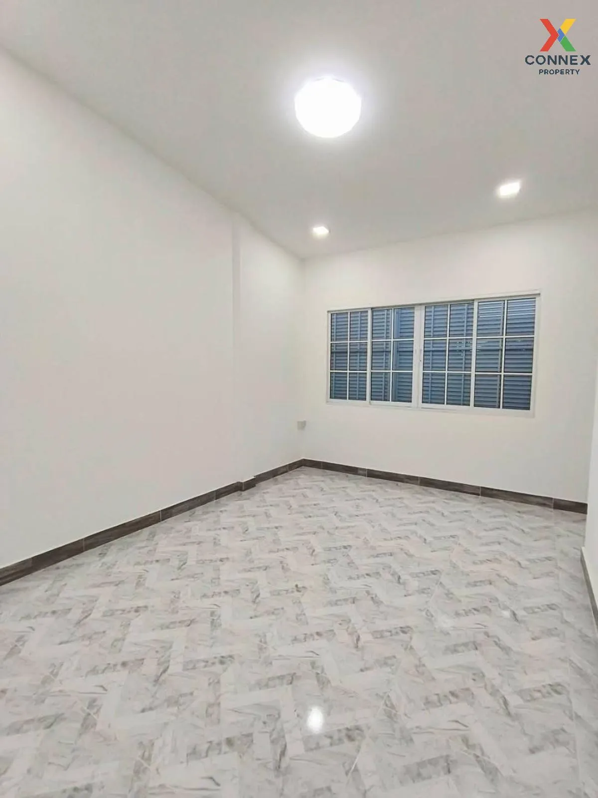 ขายทาวน์เฮ้าส์/ทาวน์โฮม  พนาสนธิ์ วิลล่า 2 รีโนเวทใหม่ มีนบุรี เข