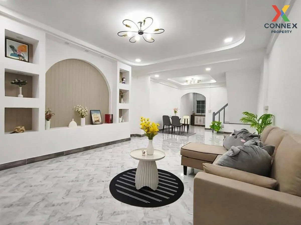 ขายทาวน์เฮ้าส์/ทาวน์โฮม  พนาสนธิ์ วิลล่า 2 รีโนเวทใหม่ มีนบุรี เข 4