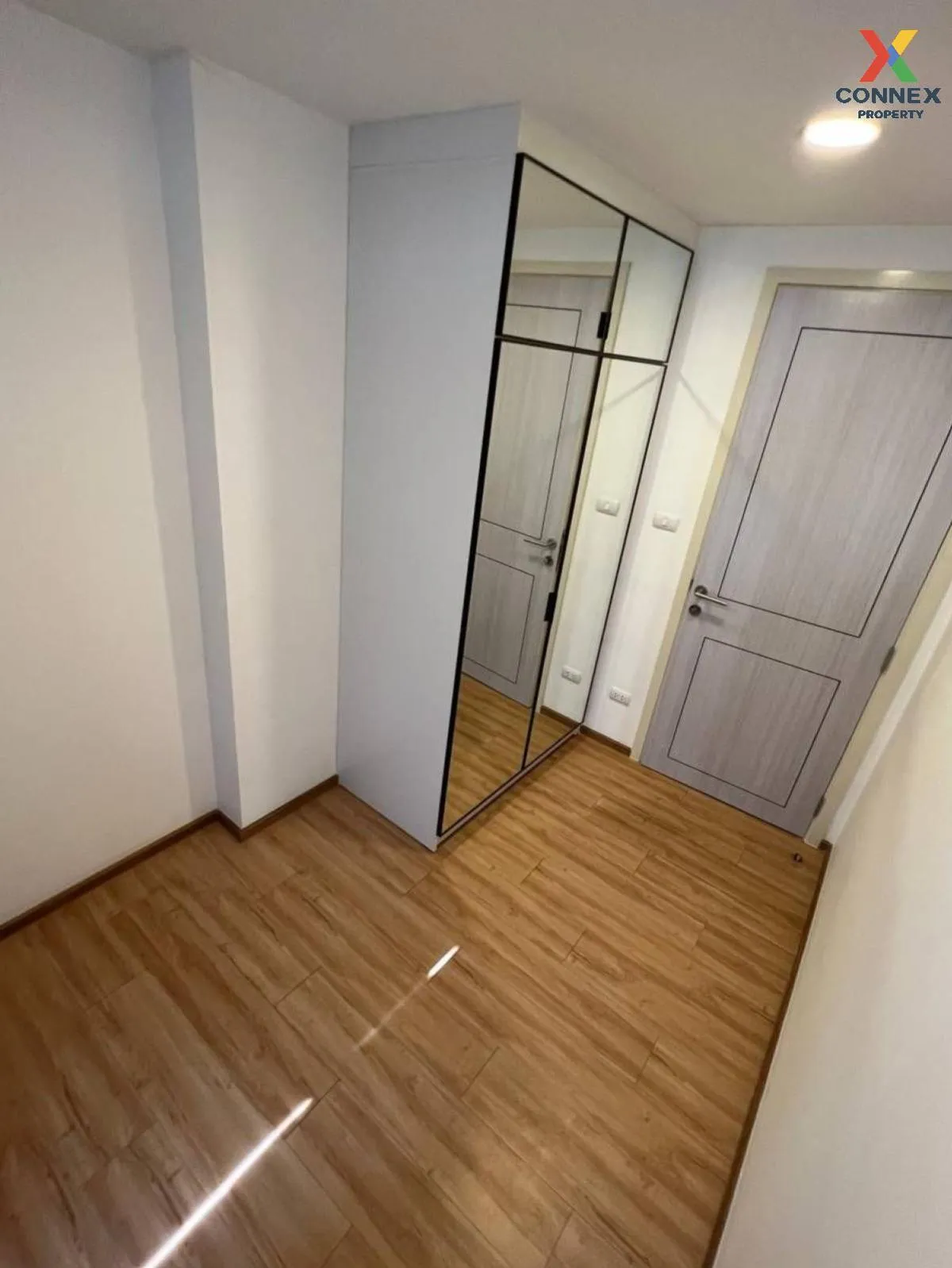 For Sale Condo , Notting Hill The Exclusive CharoenKrung , BTS-Sa