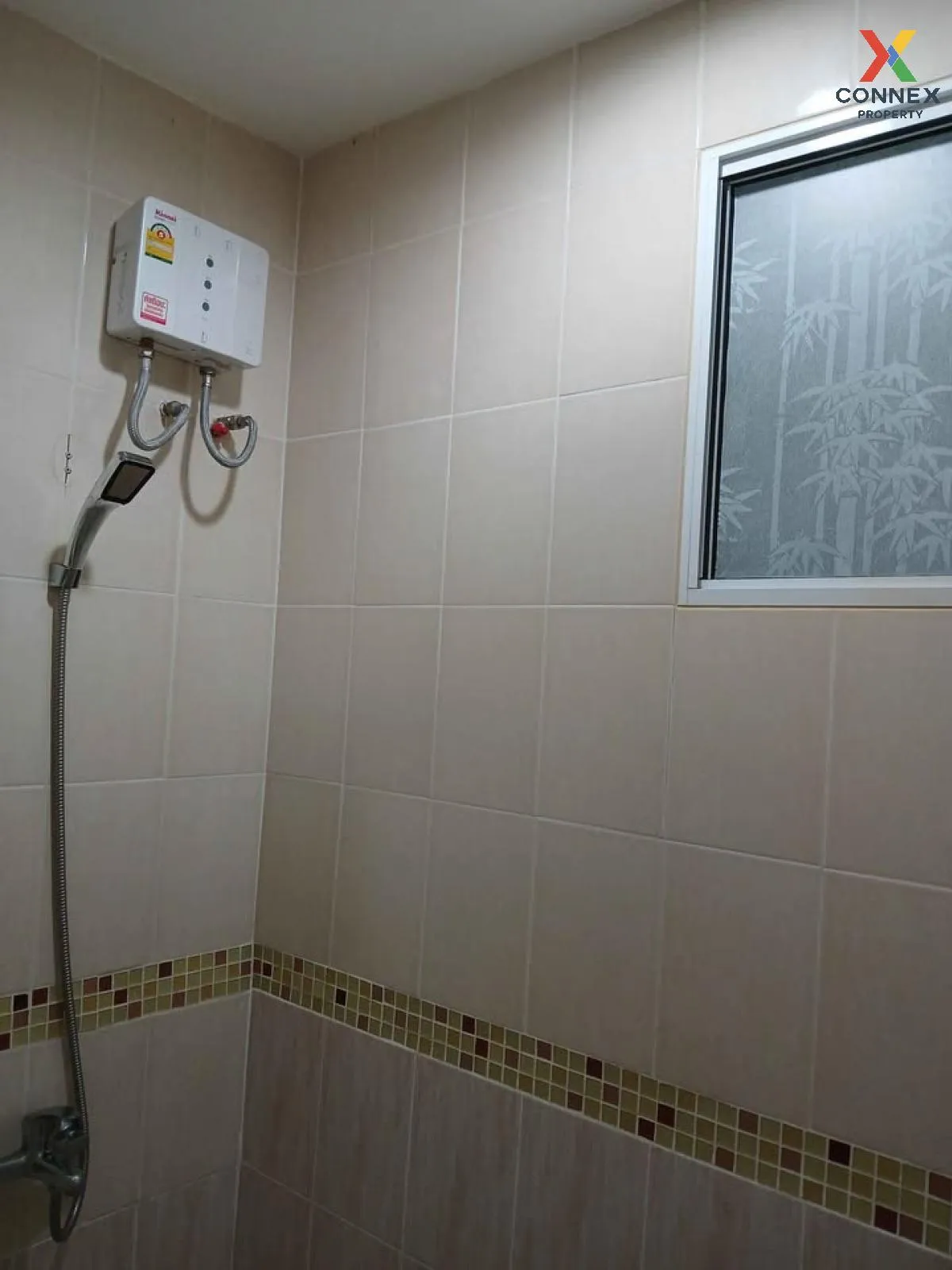 เช่าคอนโด  ไลฟ์ แอท บีทีเอส ท่าพระ BTS-ตลาดพลู บุคคโล เขต ธนบุรี 