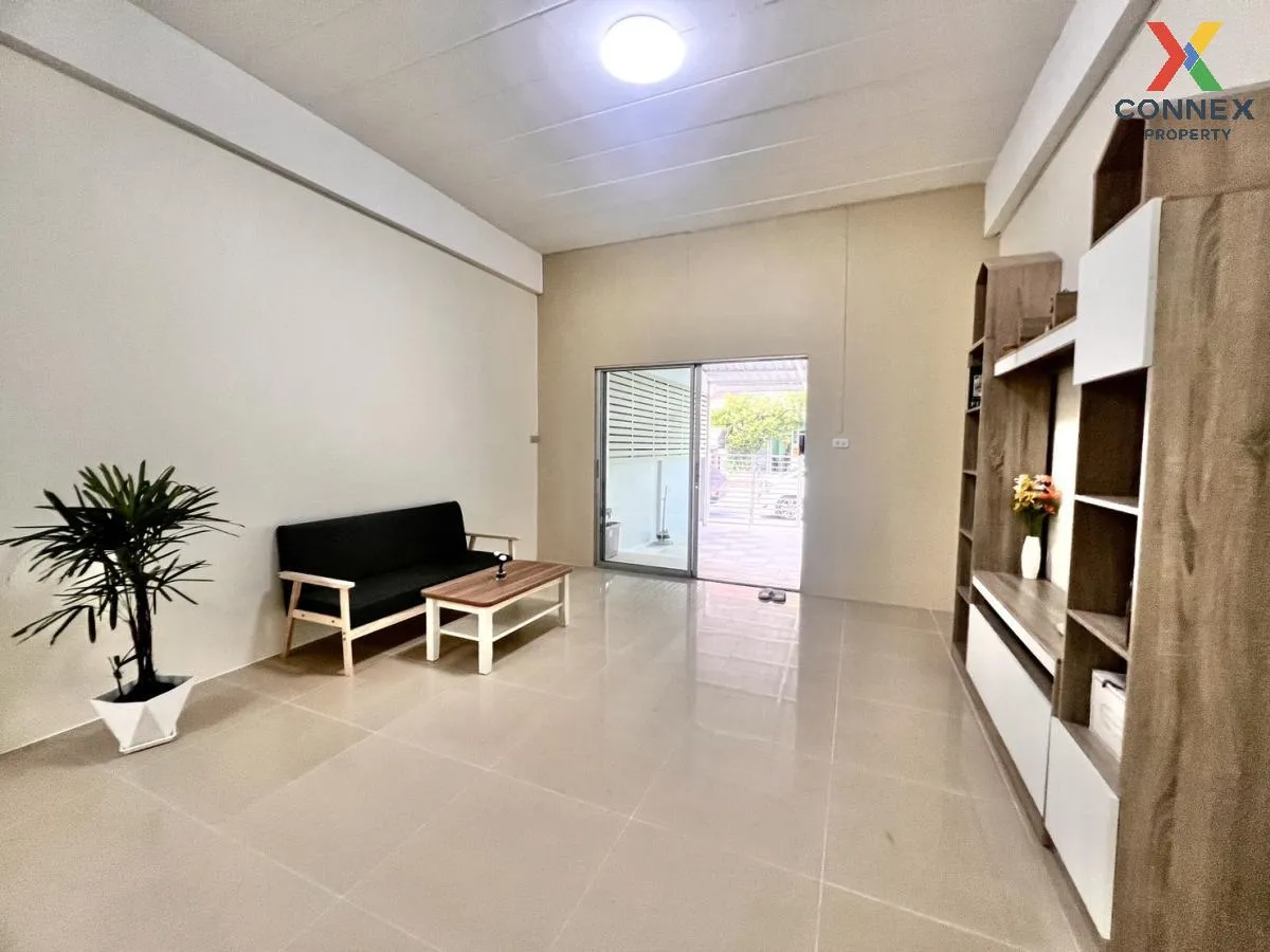 For Sale Townhouse/Townhome  , Baan Sawadee Grand Ville , newly r For Sale Townhouse/Townhome  , Baan Sawadee Grand Ville , newly r 4