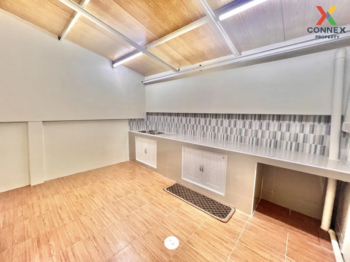 For Sale Townhouse/Townhome  , Baan Sawadee Grand Ville , newly r For Sale Townhouse/Townhome  , Baan Sawadee Grand Ville , newly r