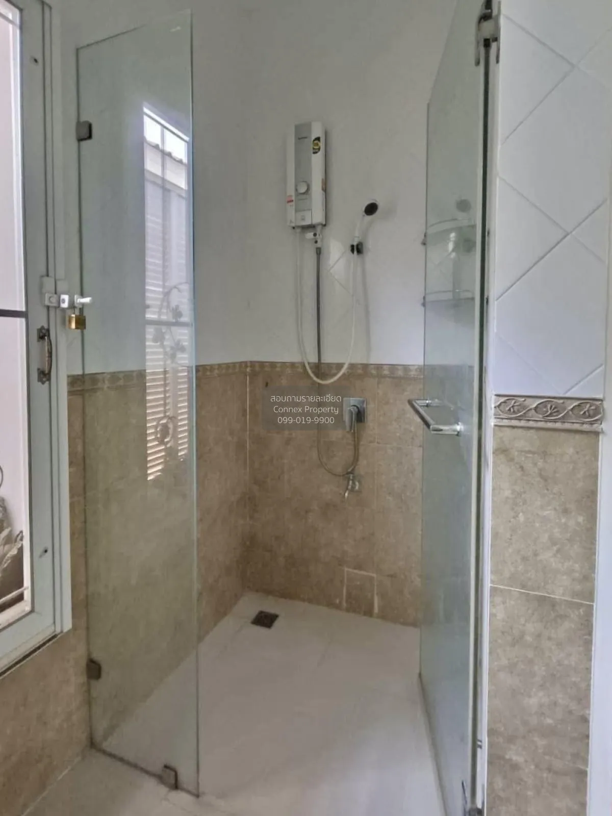 ขายทาวน์เฮ้าส์/ทาวน์โฮม  บ้านเปี่ยมสุข ทัศคานี พัฒนาการ 44 สวนหลว