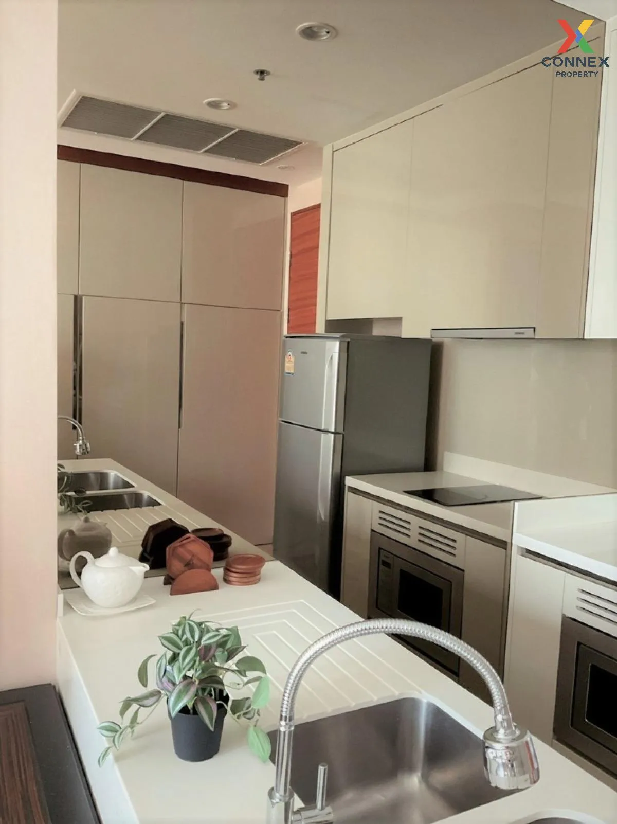 เช่าคอนโด  ดิ แอดเดรส สุขุมวิท 28 BTS-พร้อมพงษ์ คลองตัน เขต คลองเ 4