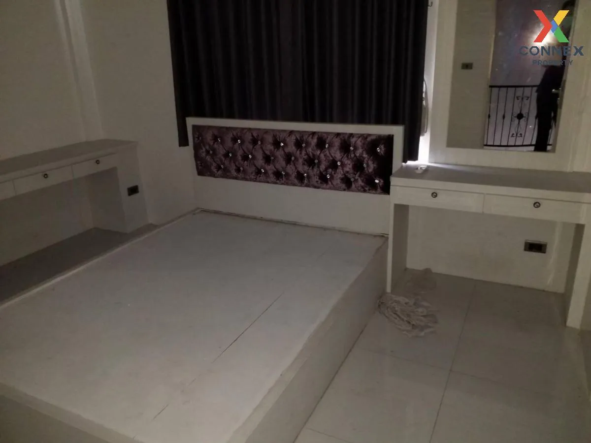 ขายบ้าน  อุ่นไอรัก โคเวนทรี่ ชลบุรี หนองไม้แดง เมืองชลบุรี ชลบุรี