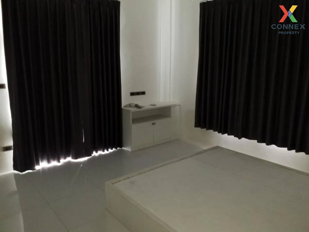 ขายบ้าน  อุ่นไอรัก โคเวนทรี่ ชลบุรี หนองไม้แดง เมืองชลบุรี ชลบุรี