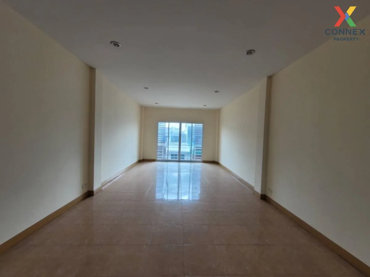 For Sale commercial building , Samet , Mueang Chon Buri , Chon Bu For Sale commercial building , Samet , Mueang Chon Buri , Chon Bu