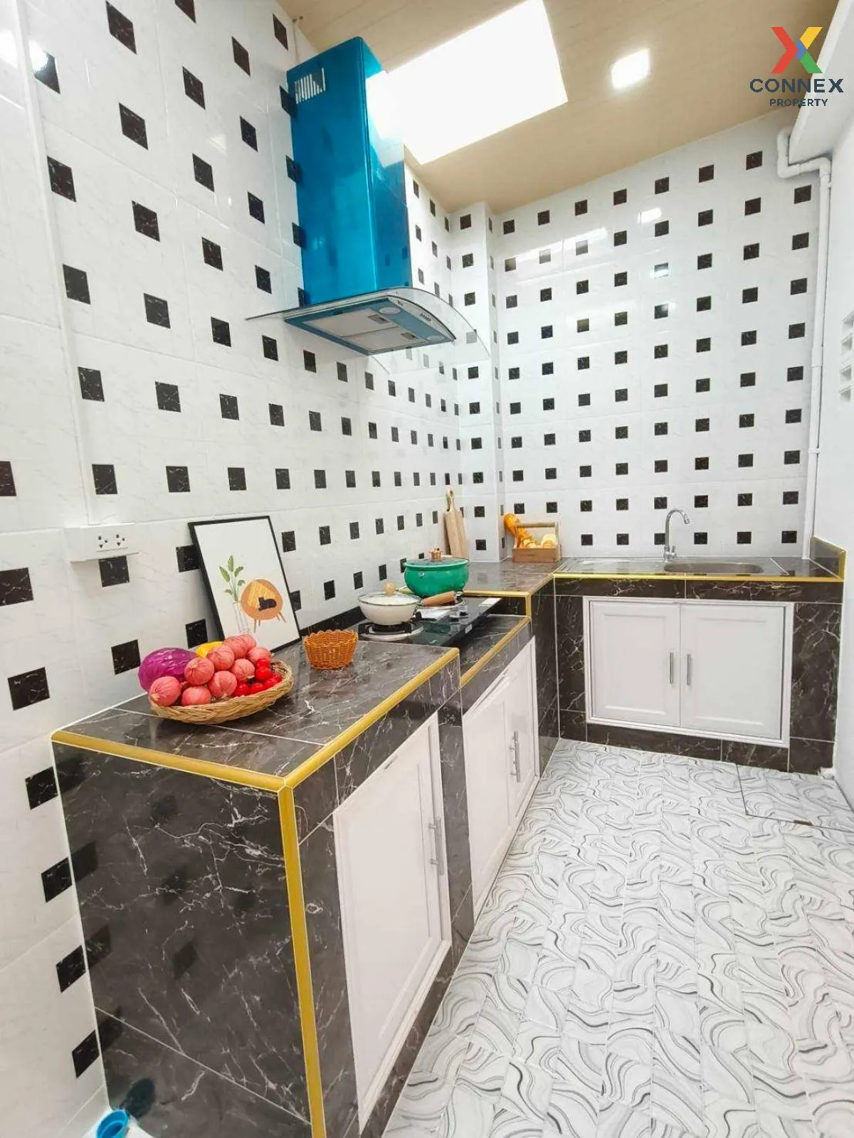 ขายทาวน์เฮ้าส์/ทาวน์โฮม  บ้านหทัยราษฎร์พัฒนา รีโนเวทใหม่ บางชัน เ