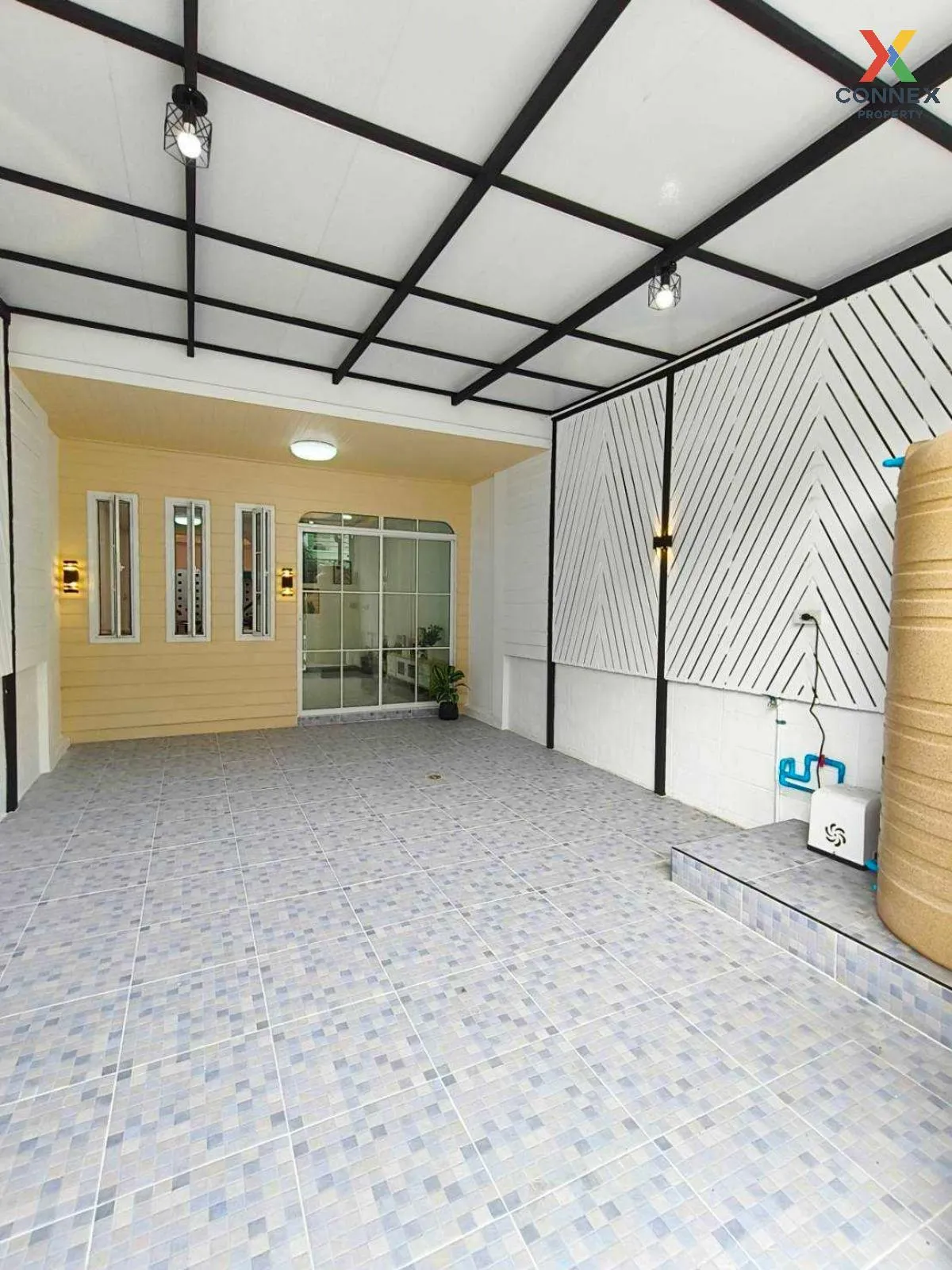 ขายทาวน์เฮ้าส์/ทาวน์โฮม  บ้านหทัยราษฎร์พัฒนา รีโนเวทใหม่ บางชัน เ 2