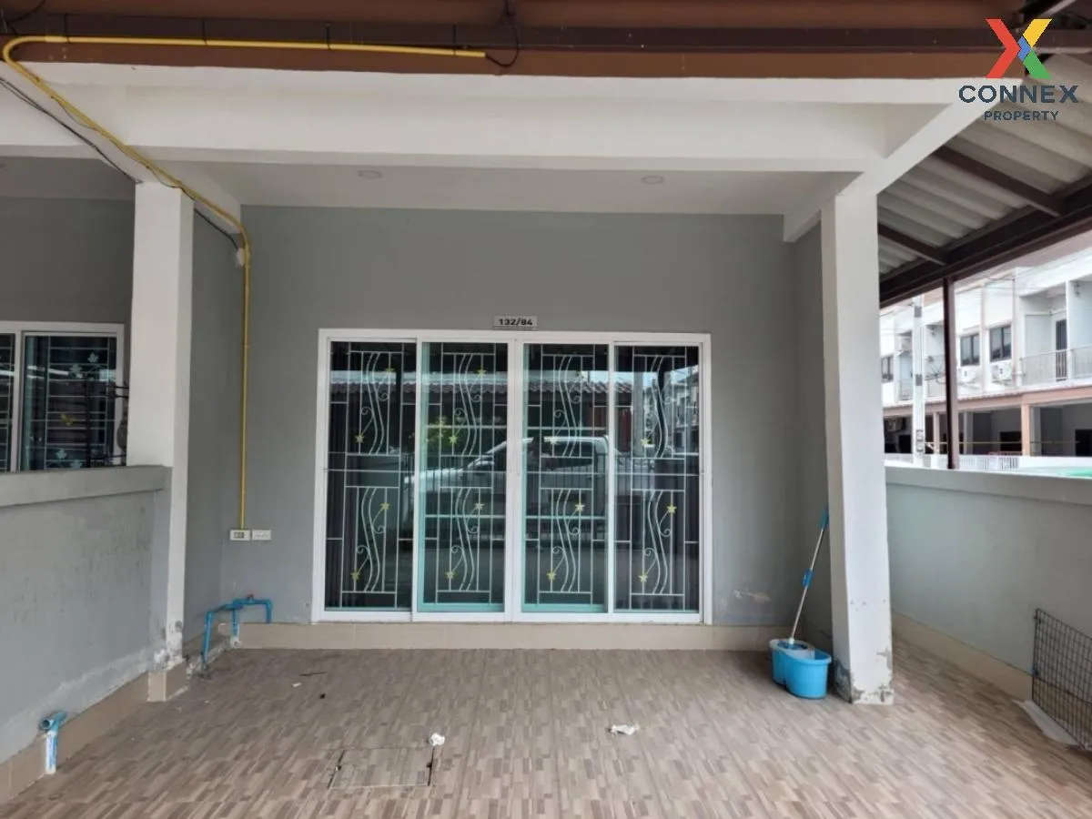 For Sale Townhouse/Townhome  , Sukjai Villa 9 , corner unit , Don 4