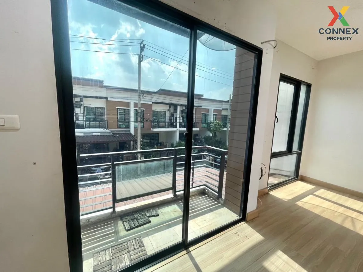 For Sale Townhouse/Townhome  , IFIELD BANGNA , Dok Mai , Prawet ,