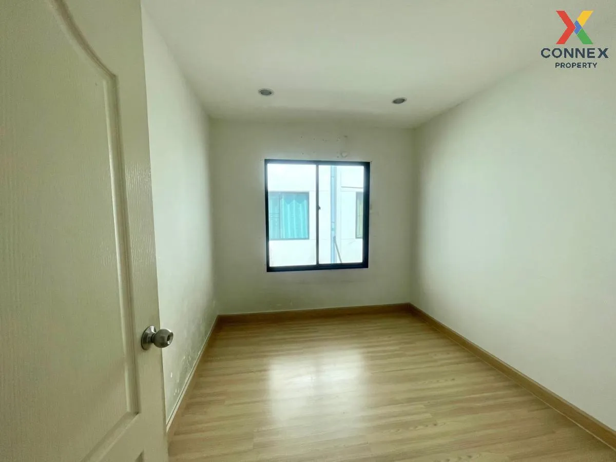 For Sale Townhouse/Townhome  , IFIELD BANGNA , Dok Mai , Prawet ,