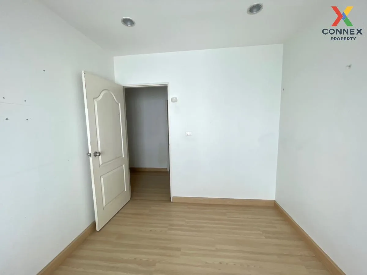 For Sale Townhouse/Townhome  , IFIELD BANGNA , Dok Mai , Prawet ,