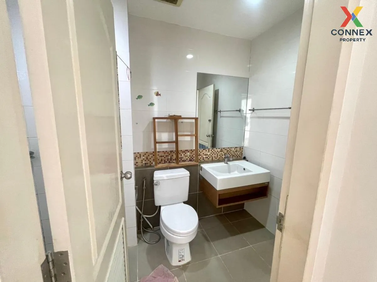 For Sale Townhouse/Townhome  , IFIELD BANGNA , Dok Mai , Prawet ,