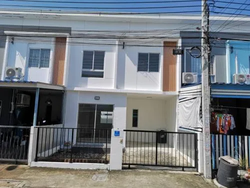 ขายทาวน์เฮ้าส์/ทาวน์โฮม  บ้านพฤกษา 74/3 ศรีนครินทร์-เทพารักษ์ บางเมือง เมืองสมุทรปราการ สมุทรปราการ CX-113072