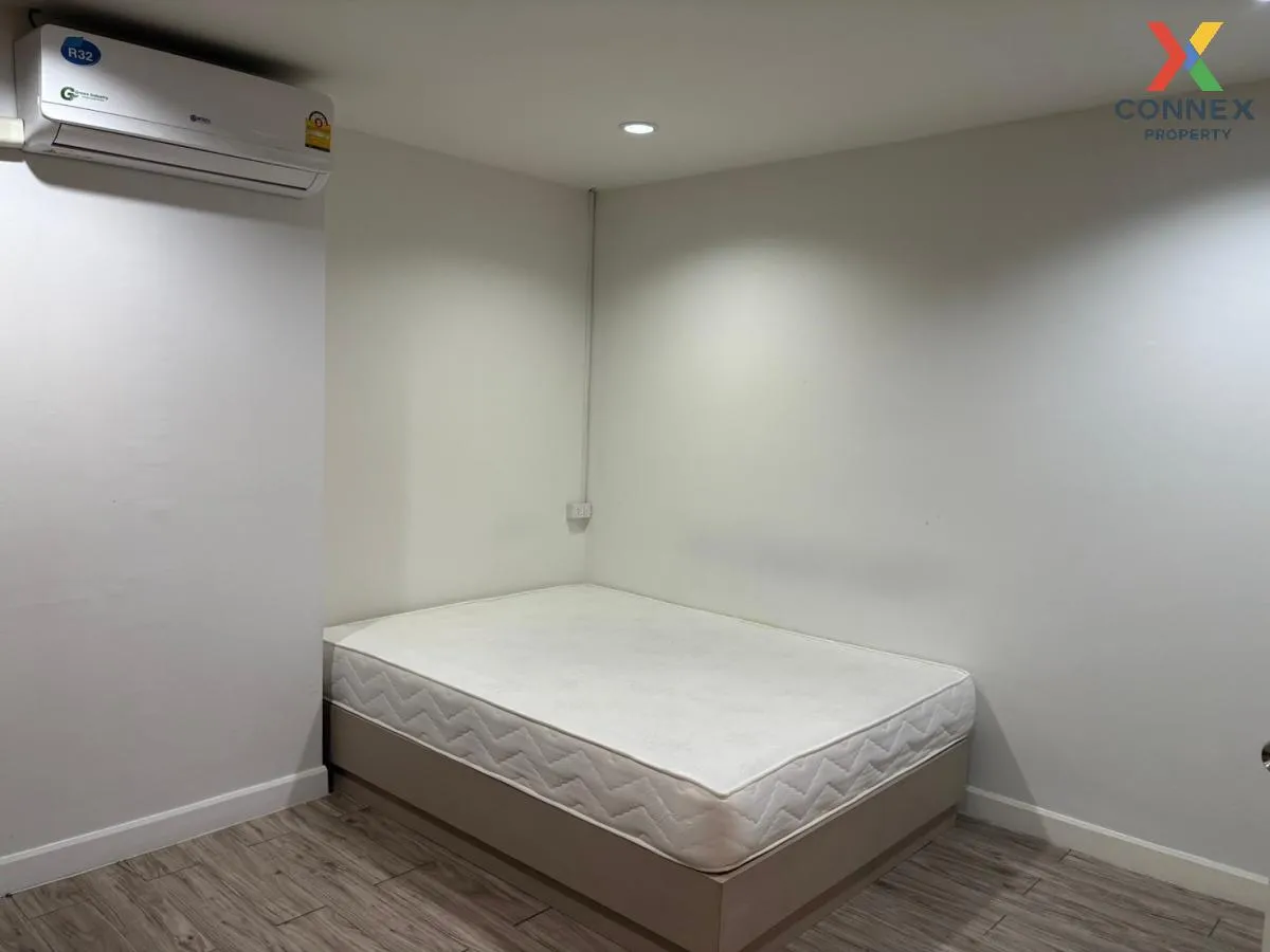 For Rent Condo , Premier Condo Sukhumvit 24 , BTS-Phrom Phong , K