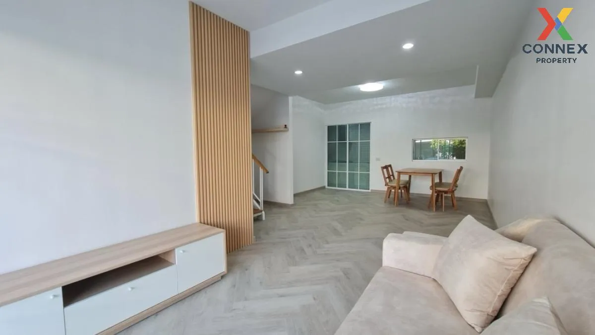 ขายทาวน์เฮ้าส์/ทาวน์โฮม  เดอะ คัลเลอร์ส วงแหวนฯ - รามอินทรา 3 บาง 3