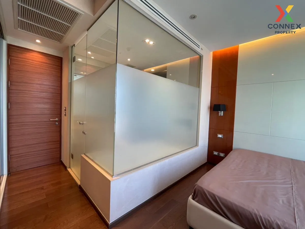 For Sale Condo , The Address Sukhumvit 28 , high floor , BTS-Phro