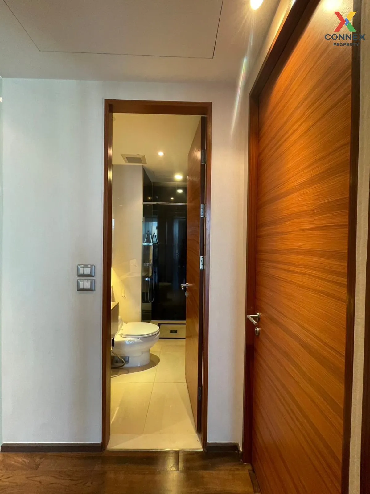For Sale Condo , The Address Sukhumvit 28 , high floor , BTS-Phro