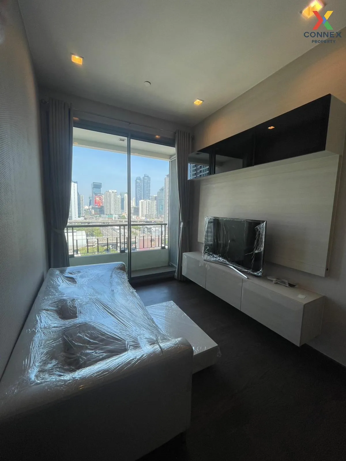 ขายคอนโด  คิว อโศก ชั้นสูง ห้องมุม MRT-เพชรบุรี มักกะสัน เขต ราชเ